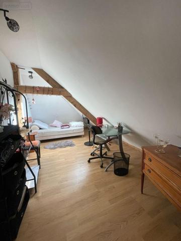 Maison de ville à louer à Beaumont-les-Autels dans l'Eure-et-Loir (28480), ref : 230601LOC