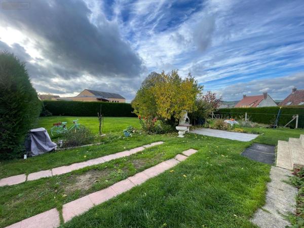 Maison de ville à louer à Beaumont-les-Autels dans l'Eure-et-Loir (28480), ref : 230601LOC