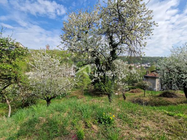 Terrain Constructible et divisible 2613m²