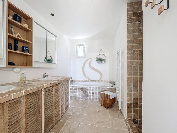 Maison à vendre 5 pièces de 150 m²