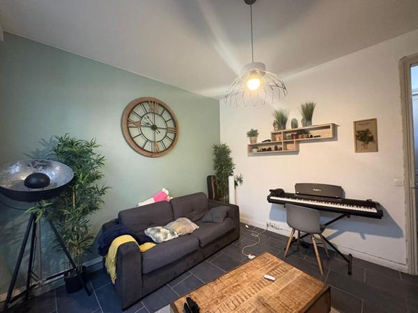 A LOUER : T1 à LILLE • LILLE SUD • 450 € CC • Réf. 1537-5