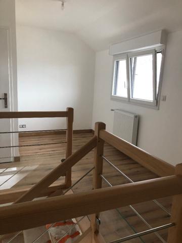 MAISON 4 CHAMBRES 111.62m2 habitables, garage attenant, jardin clos