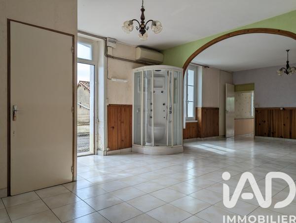 Maison à vendre 6 pièces 148,5 m² Airvault