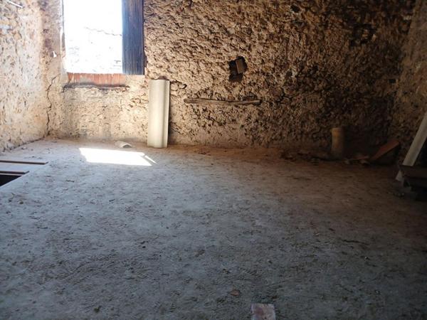 Appartement T3 + combles aménageables - Montfort sur Argens
