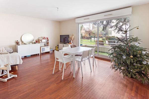 APPARTEMENT canclaux-copernic type 3 , terrasse et parking.,  
Nantes 44100
