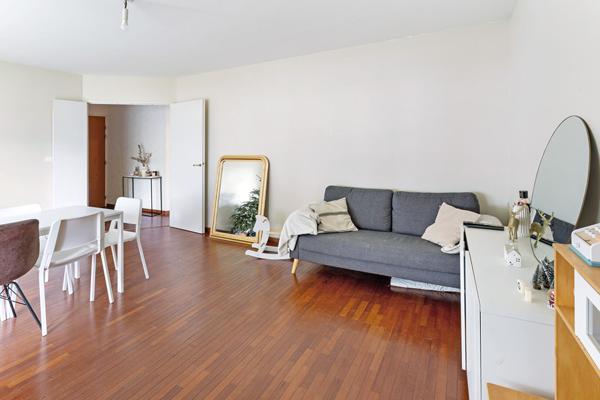 APPARTEMENT canclaux-copernic type 3 , terrasse et parking.,  
Nantes 44100