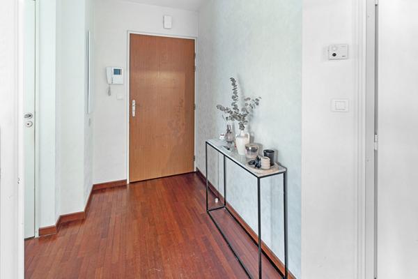 APPARTEMENT canclaux-copernic type 3 , terrasse et parking.,  
Nantes 44100