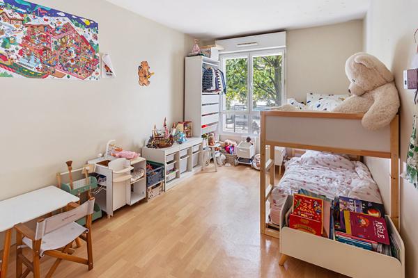 APPARTEMENT canclaux-copernic type 3 , terrasse et parking.,  
Nantes 44100