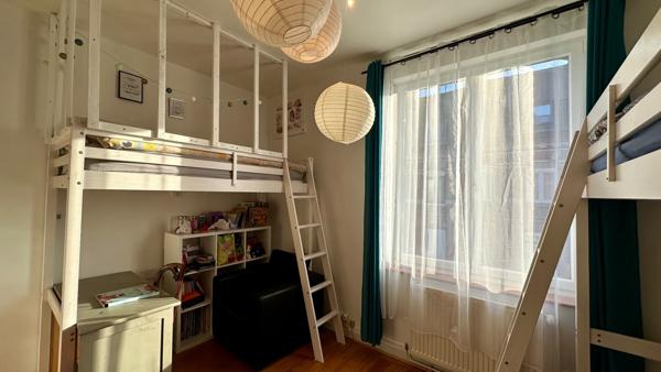 Maison rénovée 4 chambres avec extérieur végétalisé - Roubaix, secteur Place du Travail