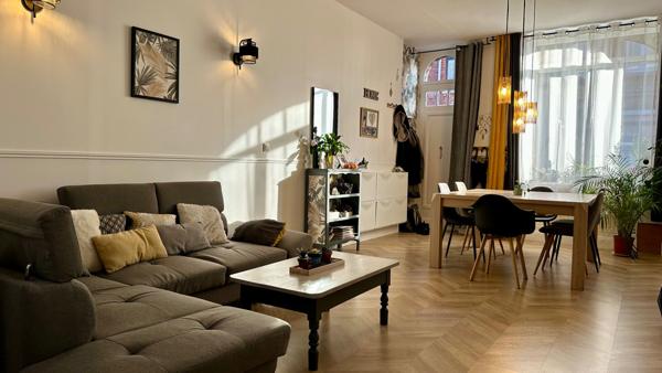 Maison rénovée 4 chambres avec extérieur végétalisé - Roubaix, secteur Place du Travail