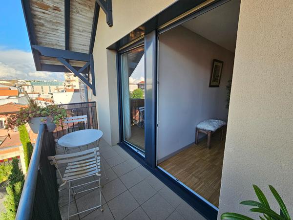 Appartement T3 75 m² traversant en plein centre-ville ! , Arcachon