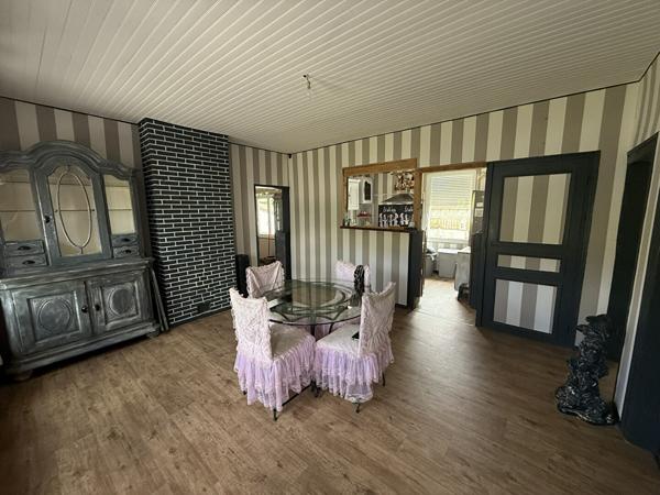 Maison semi mitoyenne - 6 pièce(s) -122 m² - ARQUES