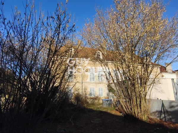 IMMEUBLE À VENDRE DE 600,00 M²