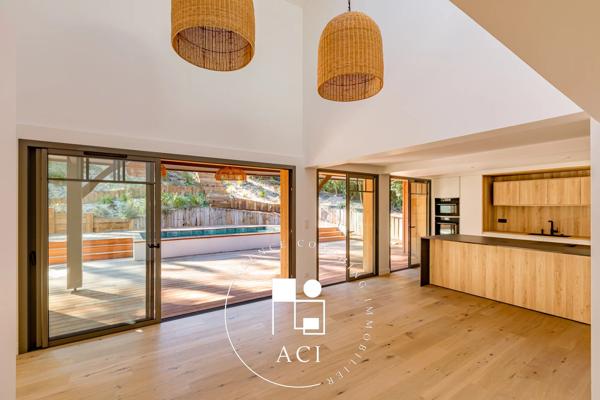 Villa d’exception rénovée avec piscine et prestations de standing