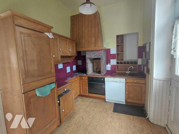 Maison bourgeoise 10 pièces à vendre à PONTIVY (56300) - Centre-ville historique
Maison 10 piè...