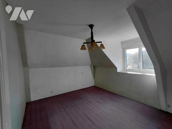 Maison bourgeoise 10 pièces à vendre à PONTIVY (56300) - Centre-ville historique
Maison 10 piè...