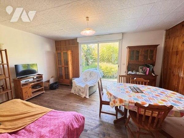 A vendre maison à MOELAN SUR MER (29)
À découvrir ! Située à proximité du bourg, dans un envir...