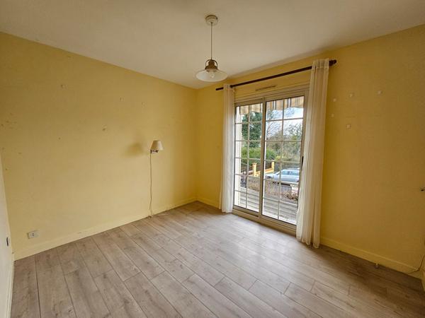 PAVILLON FAMILIAL PROCHE CENTRRE VILLE DE LA FLECHE