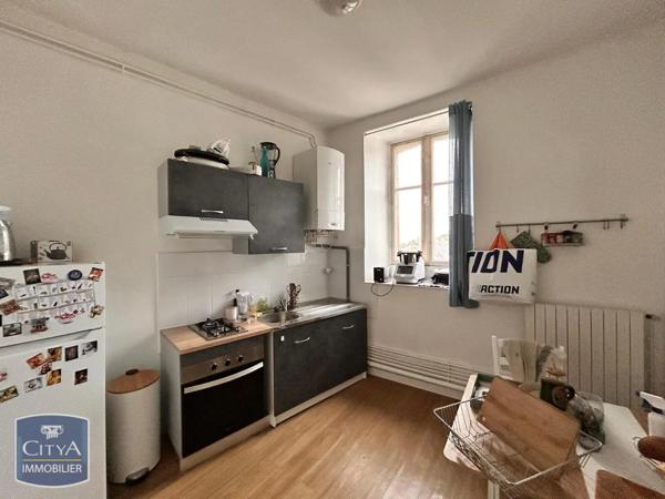Appartement à louer 2 pièces 54.68m² Laval (53000)