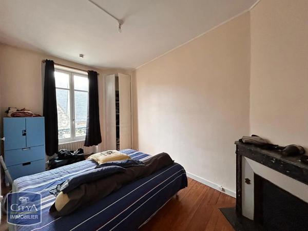 Appartement à louer 2 pièces 54.68m² Laval (53000)