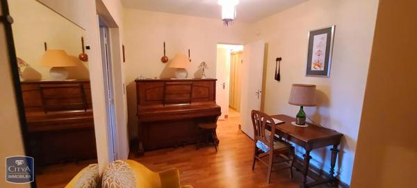 Appartement à louer 3 pièces 90.23m² Vendôme (41100)