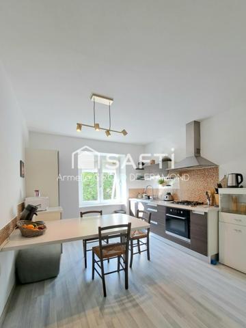 Idéal investisseur! À Mulhouse, quartier Bel Air proche toute commodité, appartement loué 54 m2 avec place de stationnement et cave.