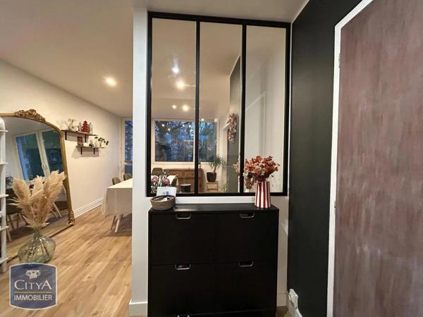 Appartement à louer 3 pièces 66.9m² Lille (59000)