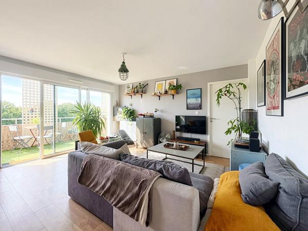 Appartement 2020, 68m² - 2 chambres. Terrasse, ascenseur et garage sécurisé. Hennebont.