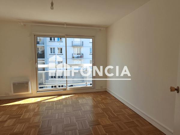 Location Appartement 4 pièces 116.08 m² - 14 RUE BRANDA Brest 29200