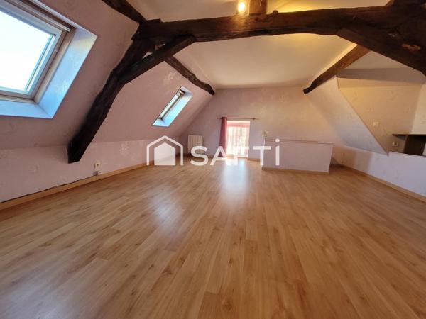 MAISON DE CAMPAGNE +cour +jardinet +rivière