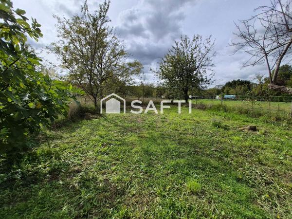 MAISON DE CAMPAGNE +cour +jardinet +rivière