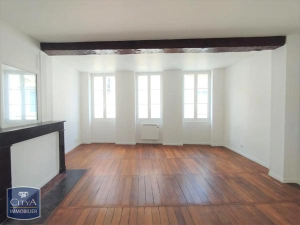 Appartement à louer 2 pièces 58.37m² Laon (02000)