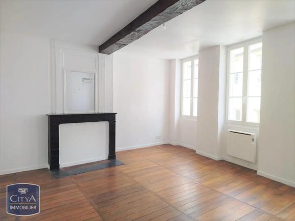Appartement à louer 2 pièces 58.37m² Laon (02000)