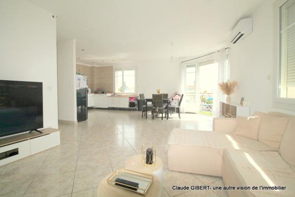 Frontignan (34110) T3 de 73 m2 au 2éme et dernier étage au centre-ville de Frontignan