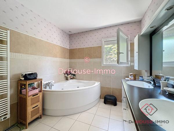 Maison à vendre 5 pièces de 147 m²