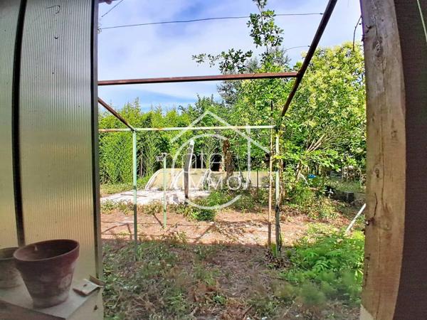 PINEUILH : Villa plain-pied à rénover 124 m² 3 chambres jardin  1485 m²