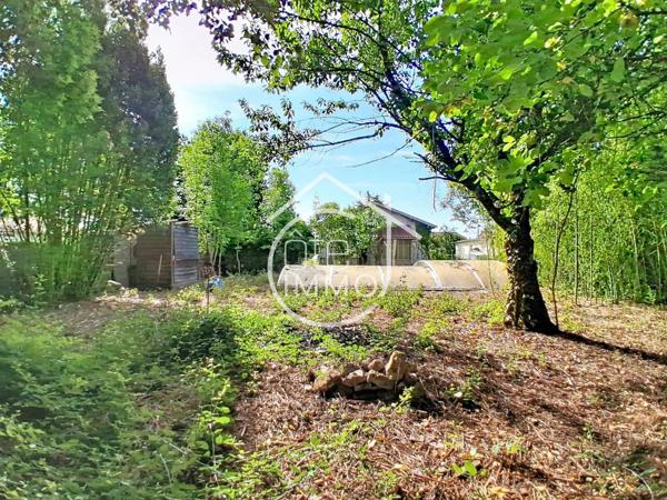 PINEUILH : Villa plain-pied à rénover 124 m² 3 chambres jardin  1485 m²