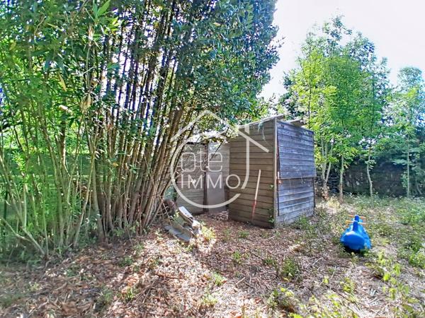 PINEUILH : Villa plain-pied à rénover 124 m² 3 chambres jardin  1485 m²