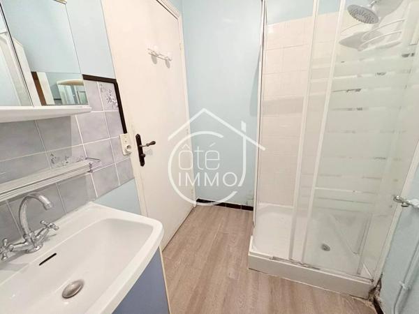 PRIGONRIEUX : Maison traditionnelle mitoyenne 6 pièces de 140m² à rénover