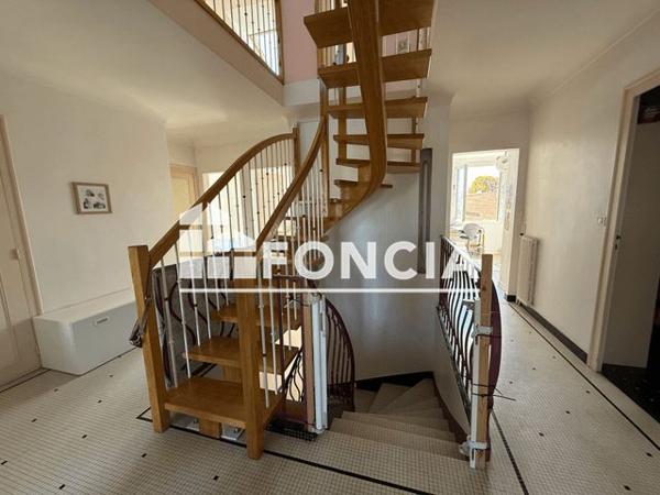 À vendre Maison 8 pièces 190 m² - Saint-sébastien-sur-loire 44230