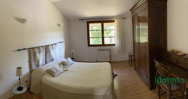 Mas sans vis à vis 156m² avec dépendances - terrain 1ha campagne Bagnols-sur-Cèze (30200)
