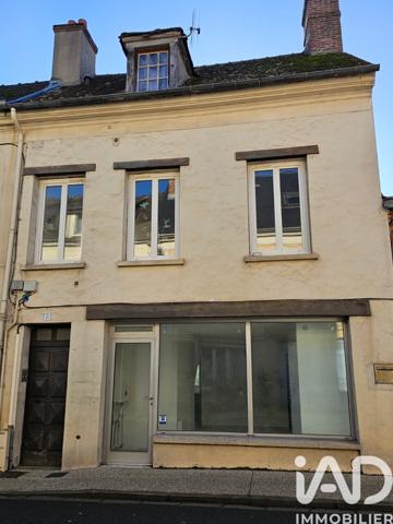 Immeuble à vendre 125 m² Épernon
