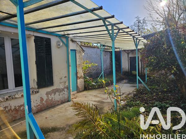 Immeuble à vendre 125 m² Épernon