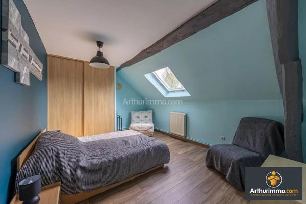 Vente                                                      Maison
                        
                     7 pièces                      169 m2                     à Saint-Fargeau-Ponthierry