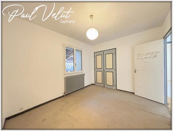 Maison familiale avec jardin et dépendances – Vinay