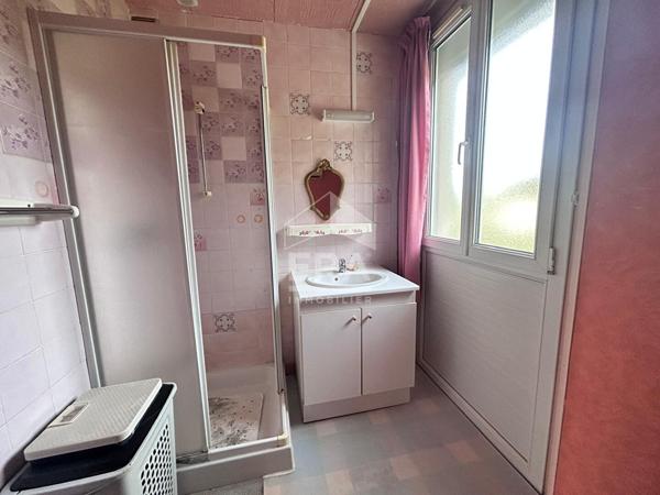 Maison de 80m² en impasse à Gacé