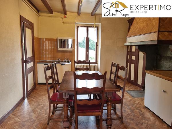 Teilhet (63560) Maison de 144 m² sur terrain de 4510 m² avec double garage à Teilhet (63560)