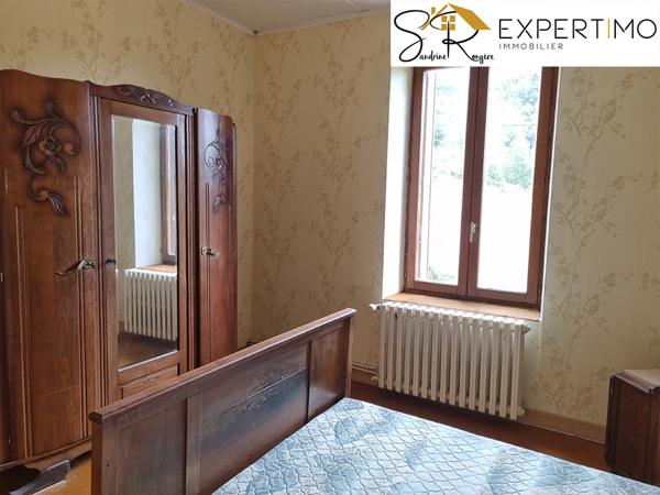 Teilhet (63560) Maison de 144 m² sur terrain de 4510 m² avec double garage à Teilhet (63560)