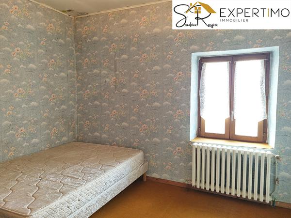 Teilhet (63560) Maison de 144 m² sur terrain de 4510 m² avec double garage à Teilhet (63560)