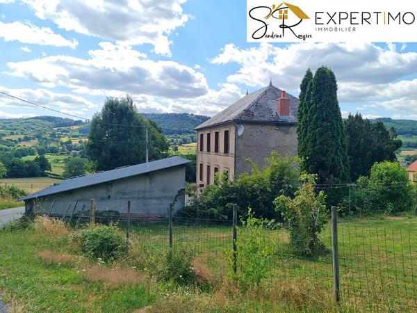 Teilhet (63560) Maison de 144 m² sur terrain de 4510 m² avec double garage à Teilhet (63560)